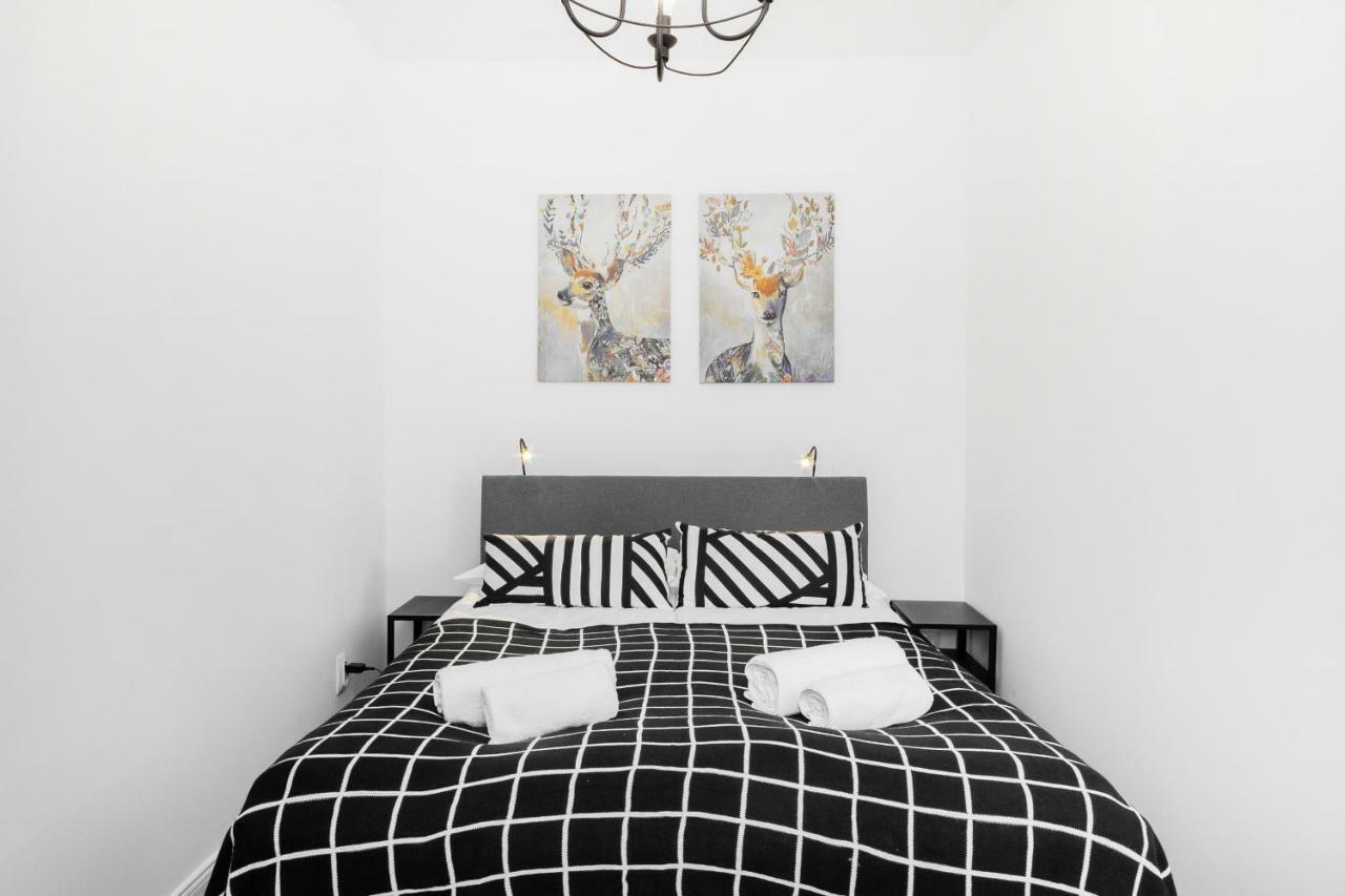 First Central Apartments By Noclegi Renters Varsavia Esterno foto